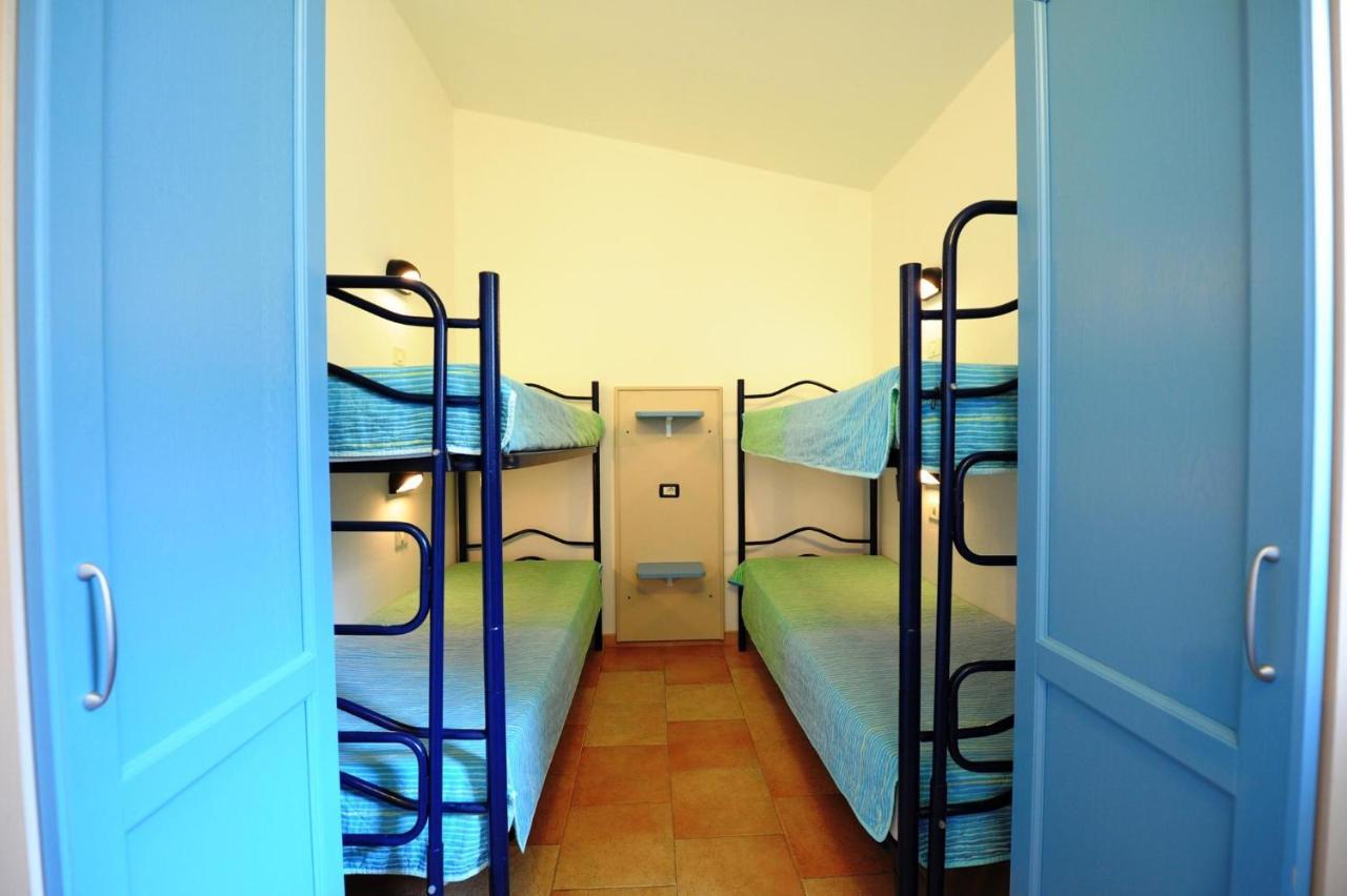 Apartments In Peschiera Del Garda 22099 Bagian luar foto